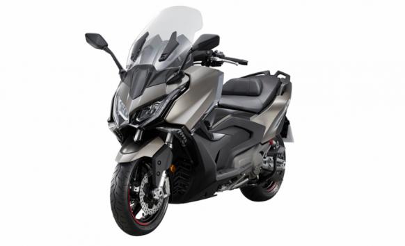 KYMCO AK 550 Premium: Με νέα χαμηλότερη τιμή 10.985 ευρώ μέχρι 30/09/23 